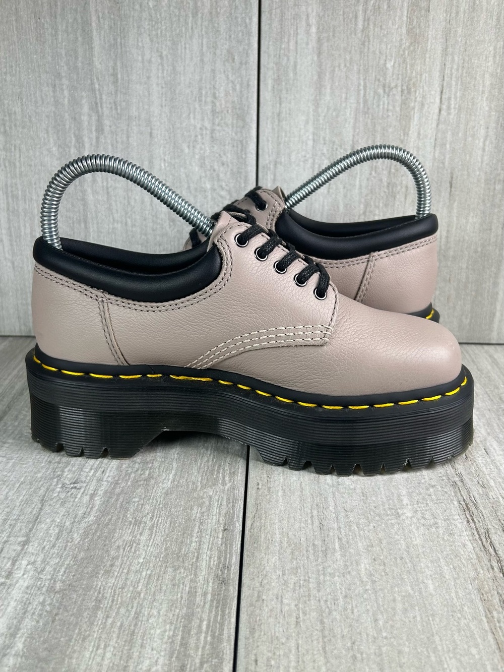 WORN 2x Dr. Martens Docs 8053 Quad Taupe Platform Chunky Boot Women’s Size 5 - Picture 4 of 10